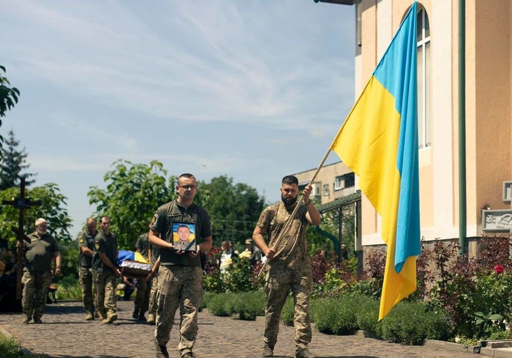 У Мукачеві попрощалися із загиблим захисником